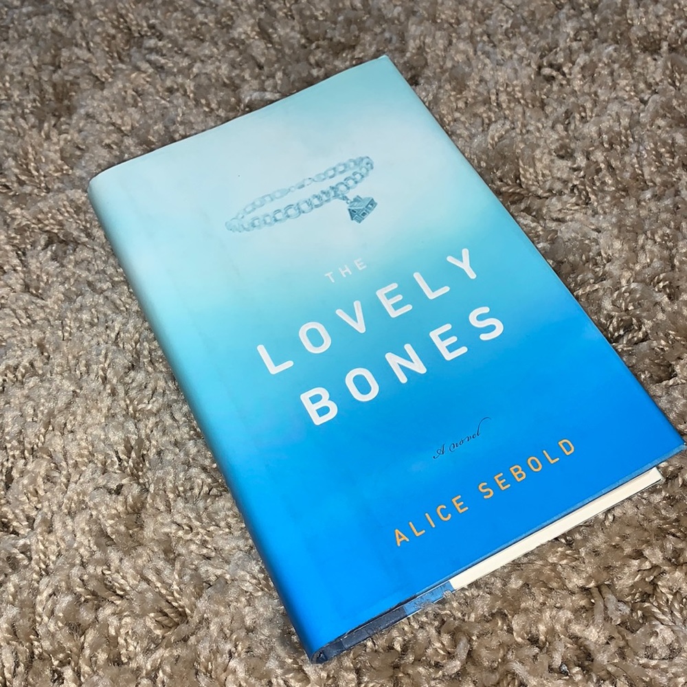 Hardcover the Lovely Bones by Alice Sebold